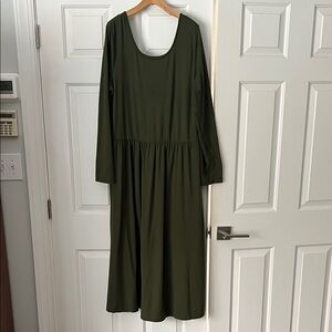 Tall XL Old Navy Dark Green Long Sleeve Dress